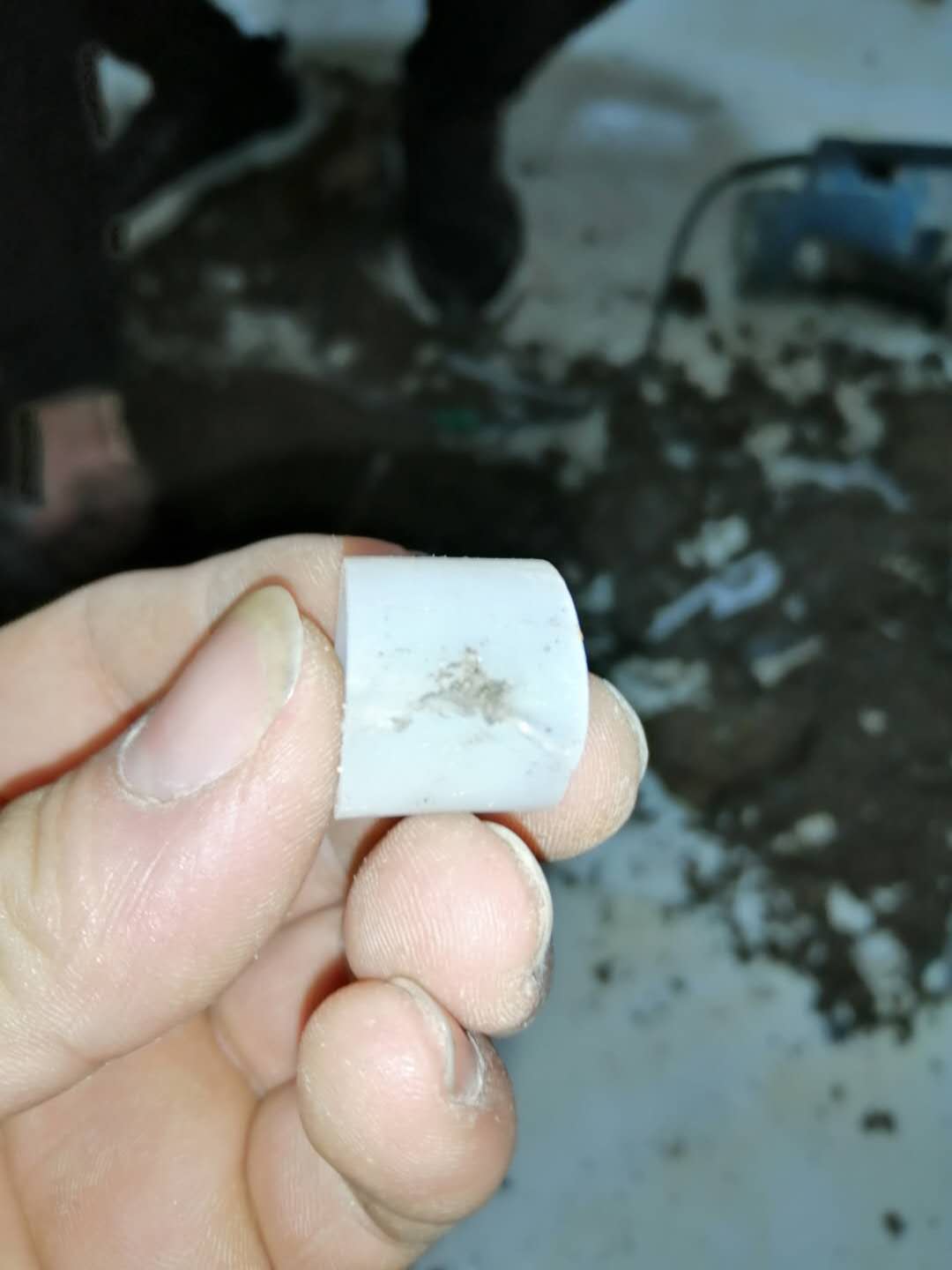 鹿邑家里地暖漏水了怎么办？